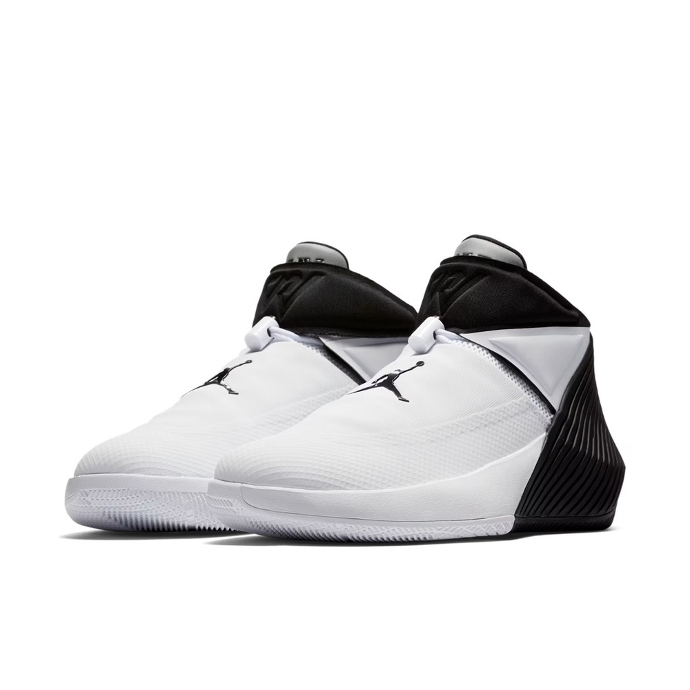 Jordan Russel Westbrook 
Why Not Zer0.1 '2-Way' Size 7Y / Woman 7